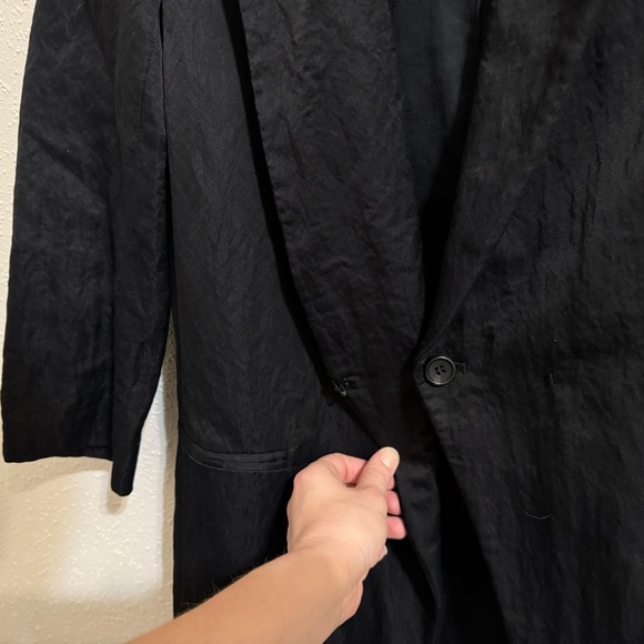 Elizabeth and James Essential Crepe Blazer - Size 8 - Black - Picture 8 of 12